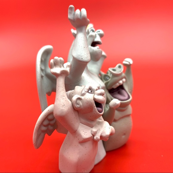 Disney Hallmark Hunchback of Notre Dame Gargoyles Christmas Ornament w/Box. EUC - Picture 10 of 17